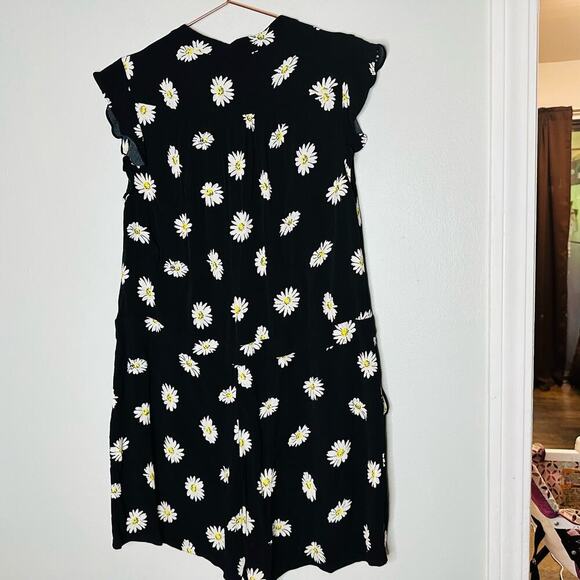 KATE SPADE Women's Black & White Daisy Dot Floral Button Front Romper Size 8 - Picture 4 of 10